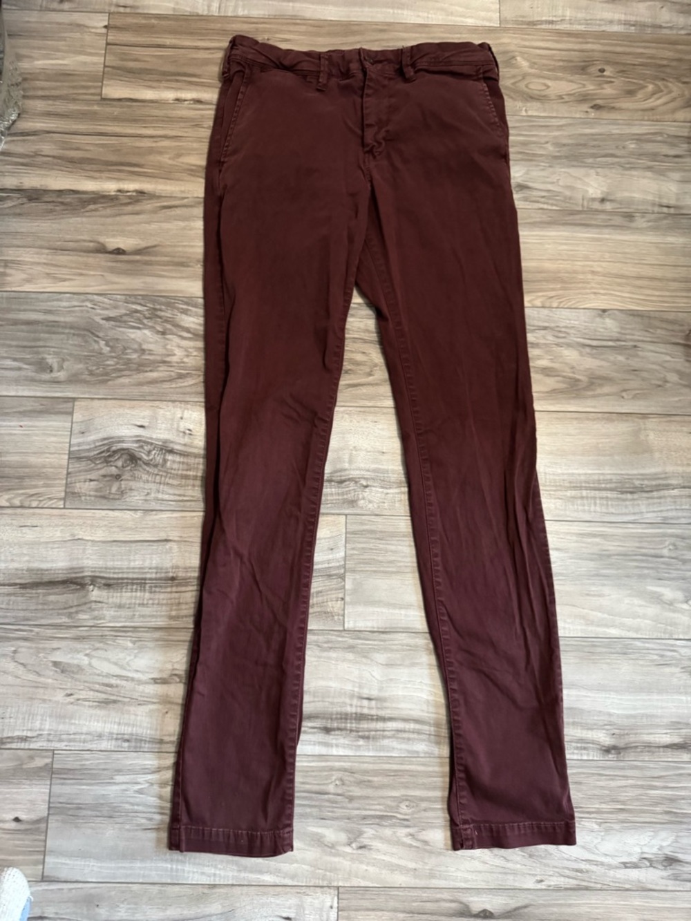 Tall 32/36 American Eagle Outfitters Skinny Jeans in Maroon